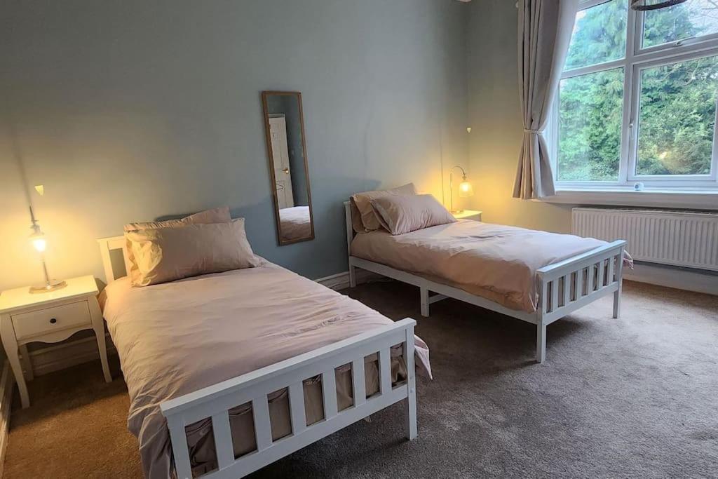 Spacious Guest Flat Near Roundhay Park Leeds  Eksteriør bilde